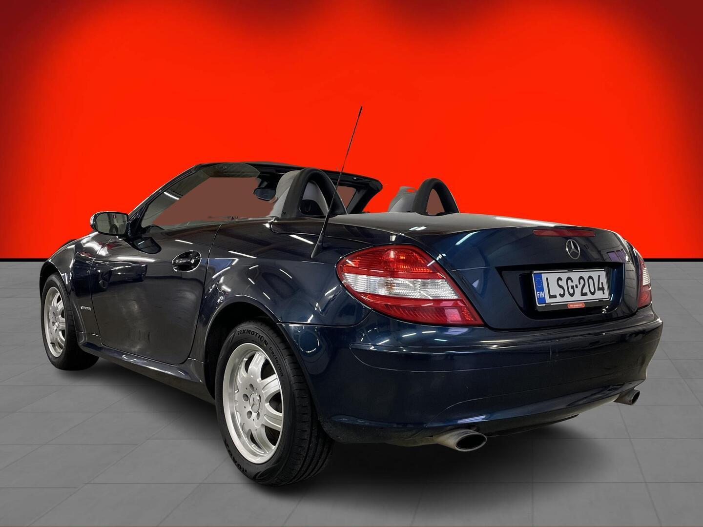 MERCEDES-BENZ SLK 2004