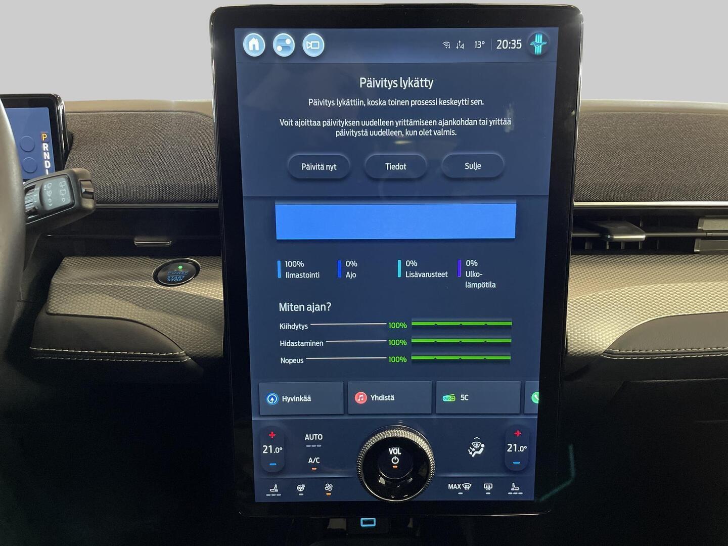 FORD MUSTANG MACH-E 2021