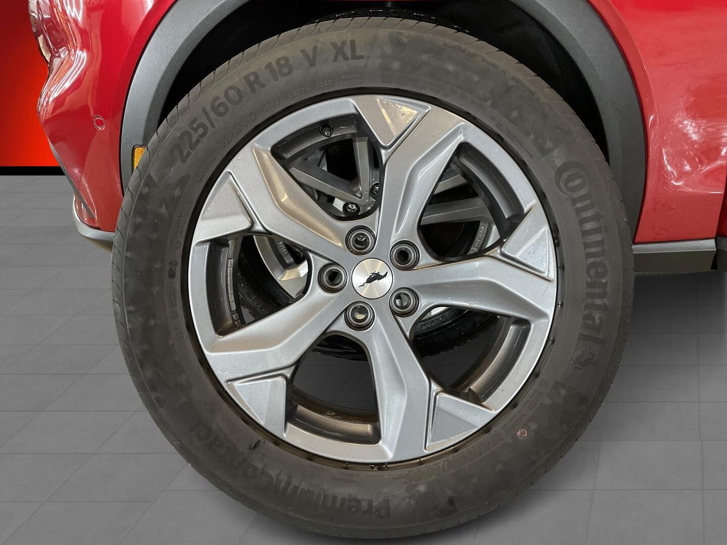 FORD MUSTANG MACH-E 2021