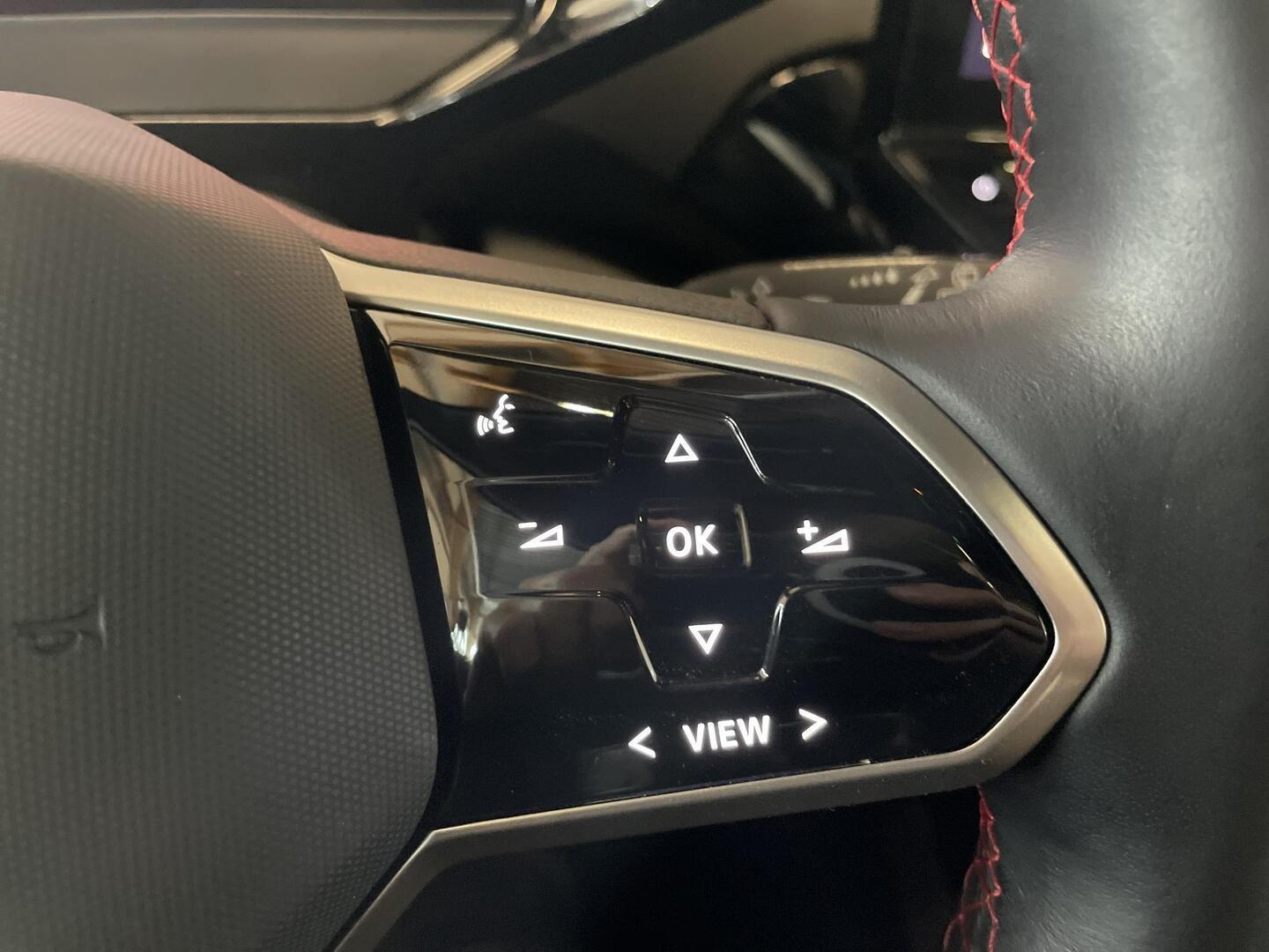 VOLKSWAGEN ID.4 2023