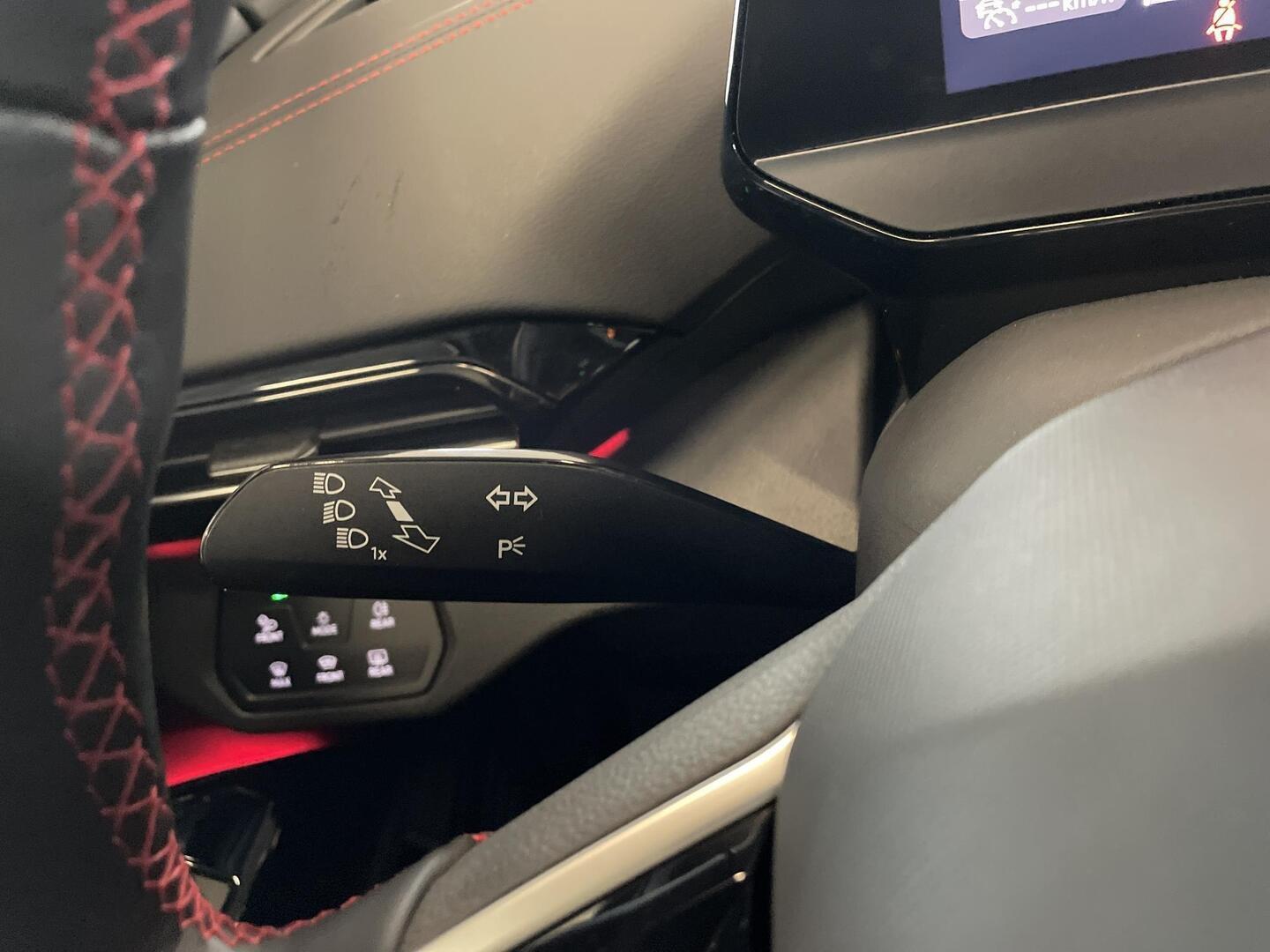 VOLKSWAGEN ID.4 2023