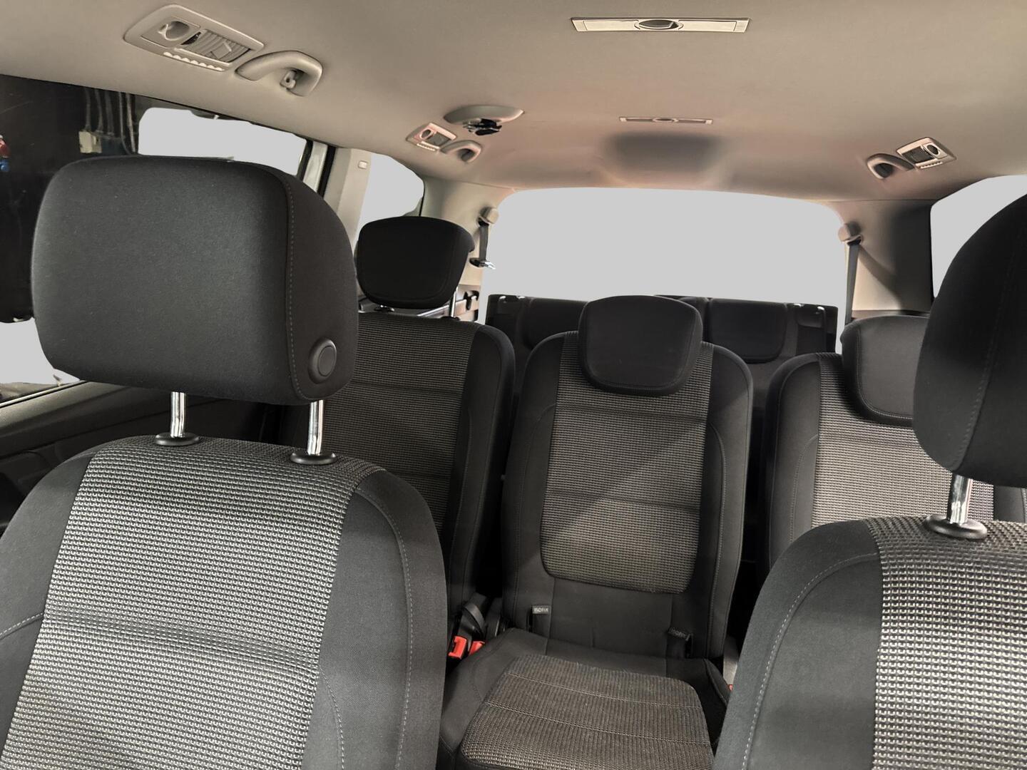 VOLKSWAGEN Sharan 2015