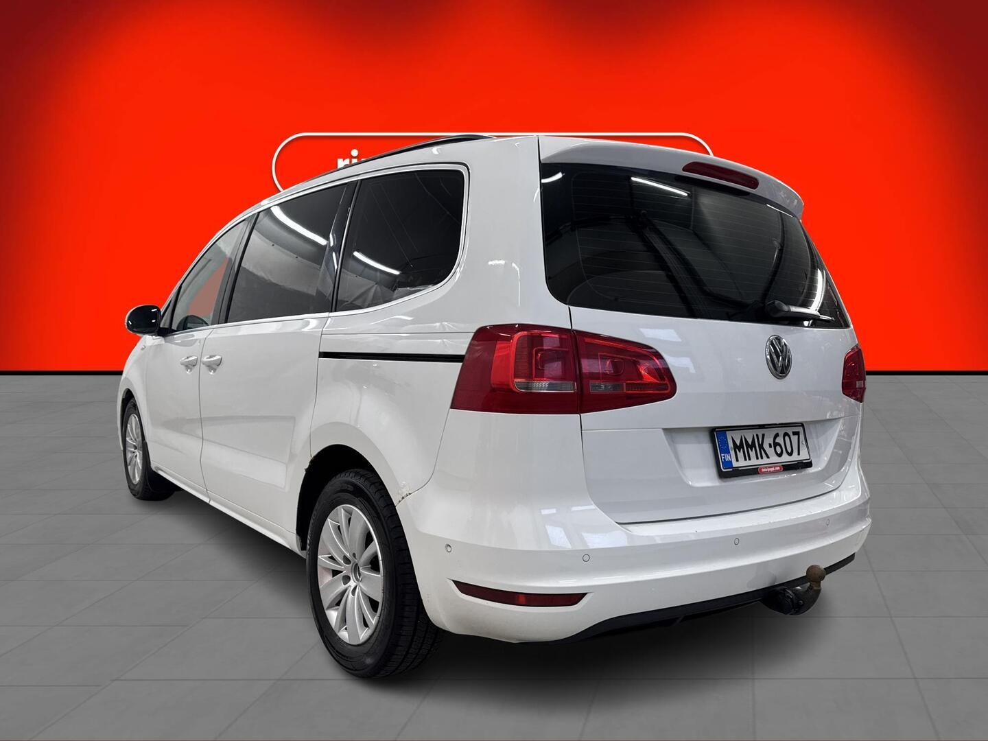 VOLKSWAGEN Sharan 2015