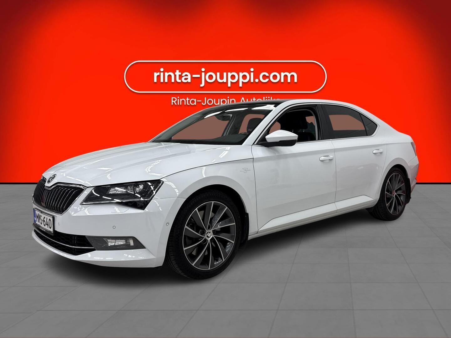 SKODA Superb 2016