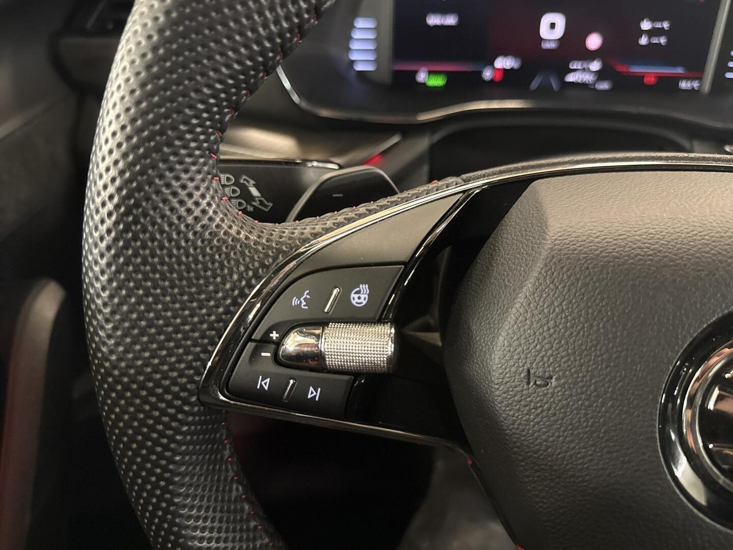 SKODA Octavia 2021