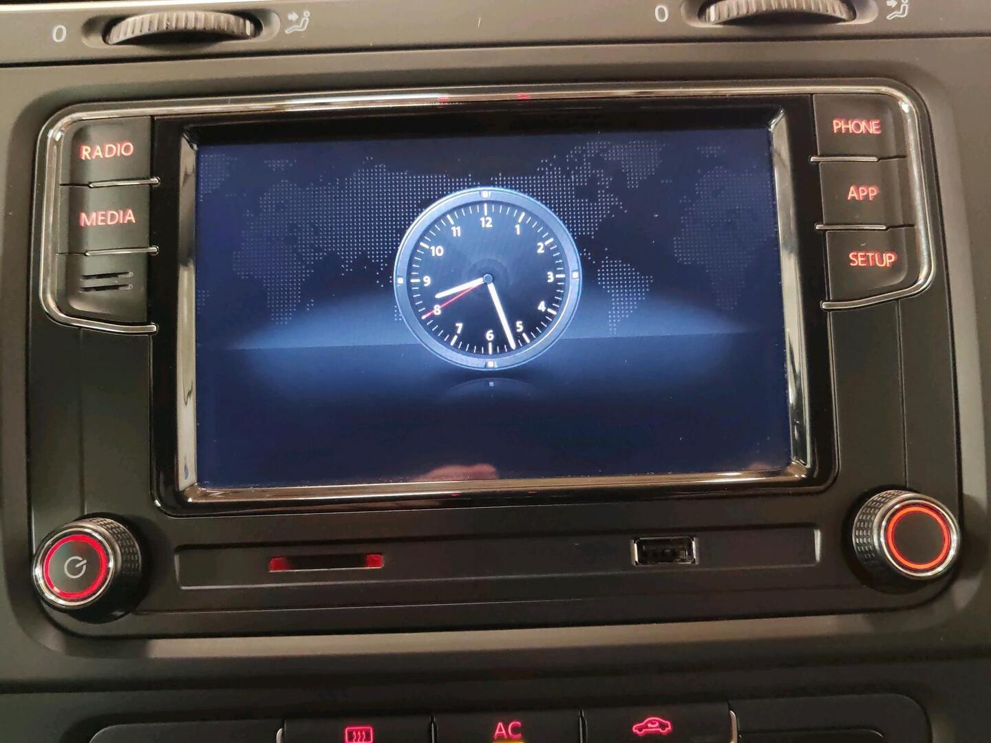 VOLKSWAGEN Golf 2011