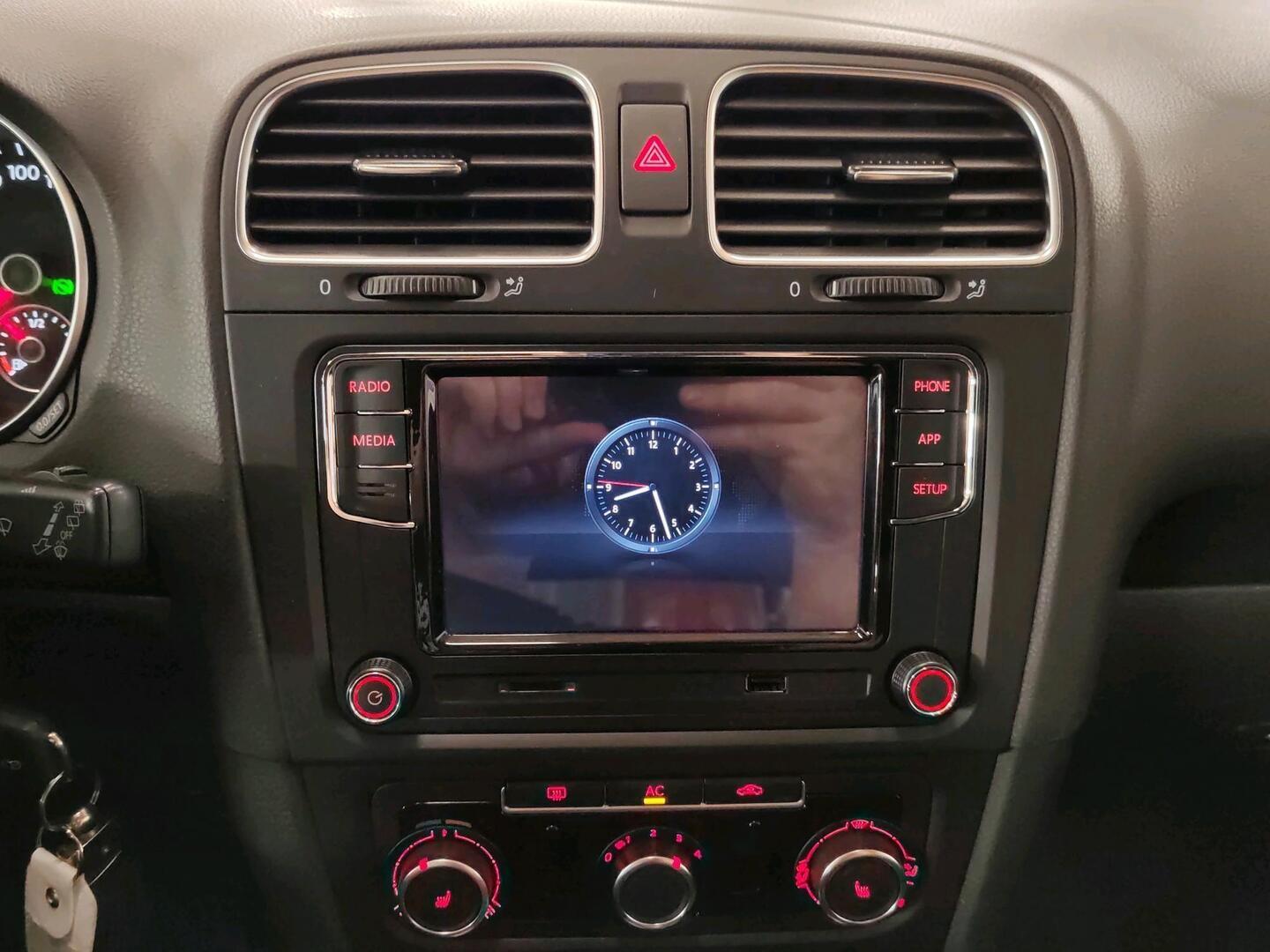 VOLKSWAGEN Golf 2011