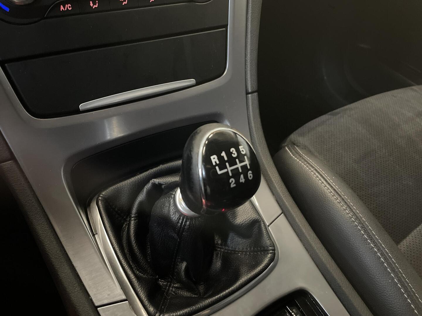 FORD Mondeo 2011
