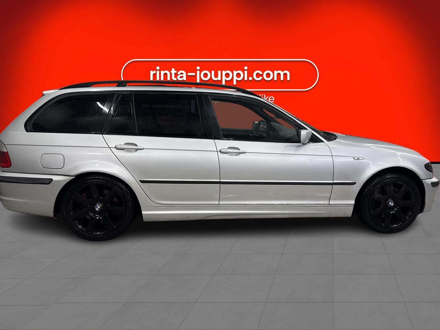 BMW 330 2004
