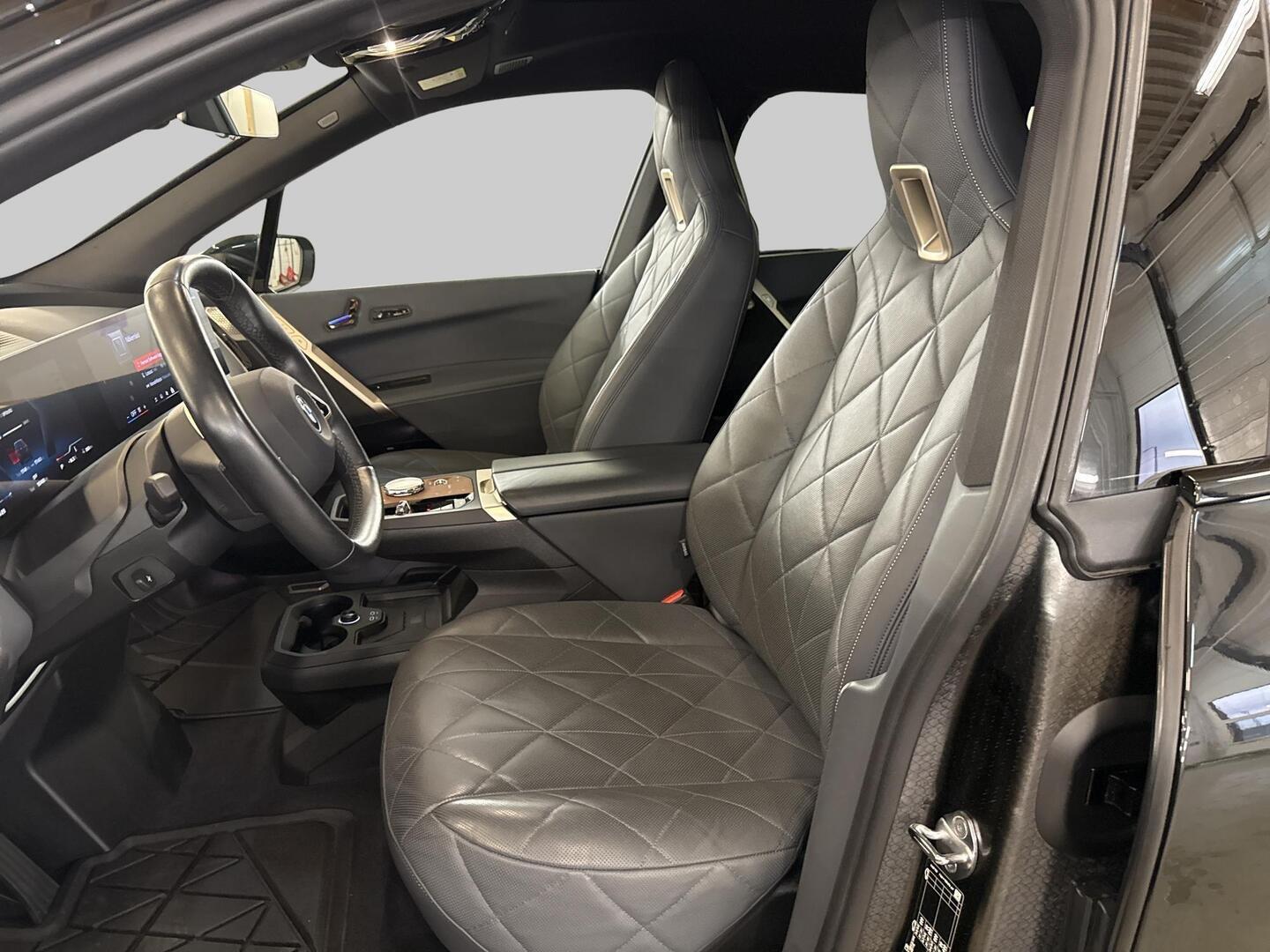 BMW IX M60 2023