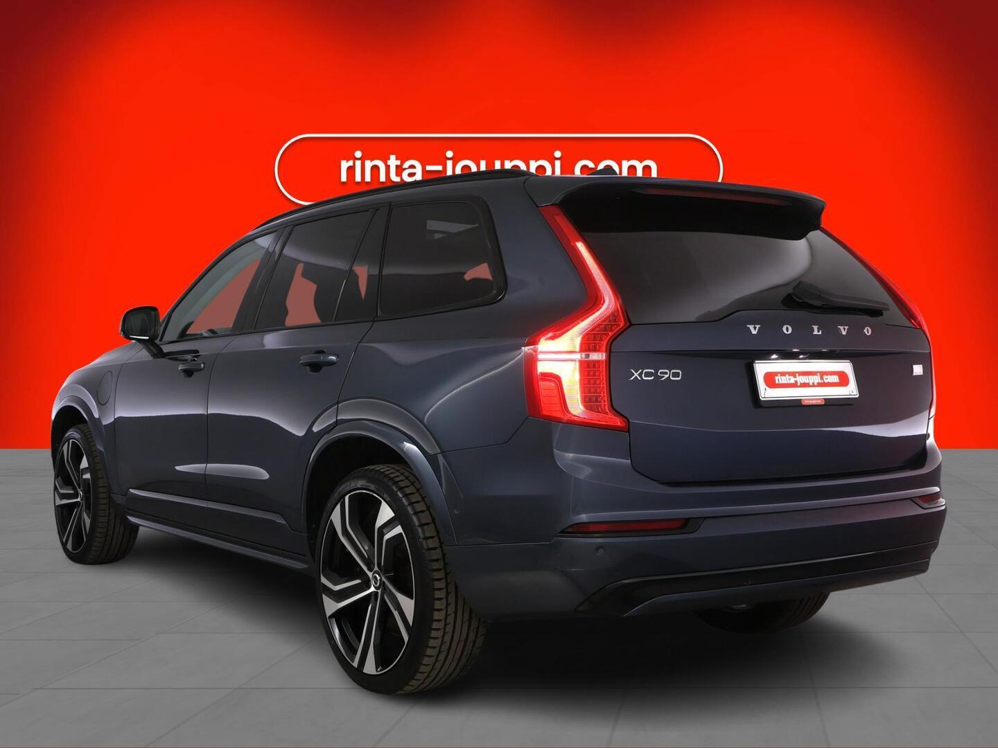 VOLVO XC90 2023