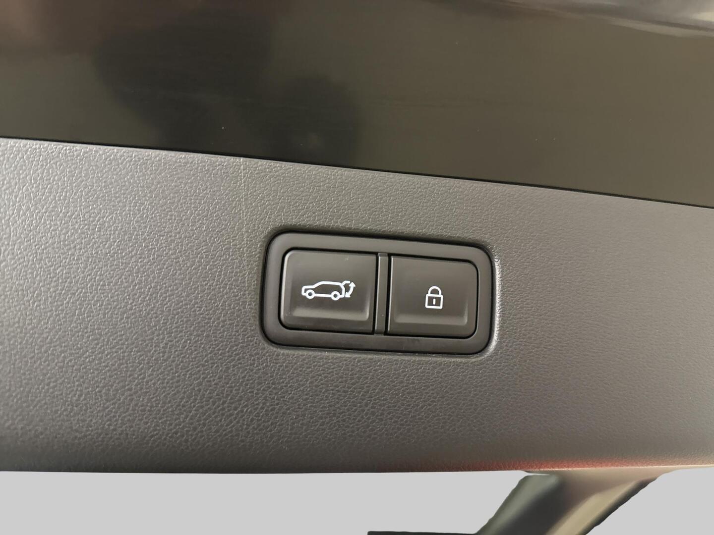 HYUNDAI IONIQ 9 2026