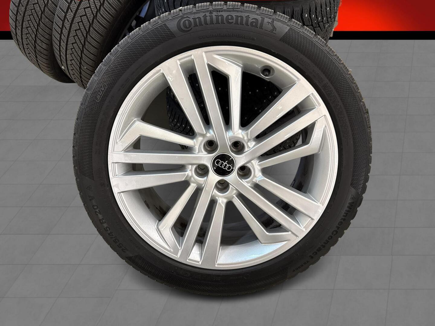 AUDI Q5 2023