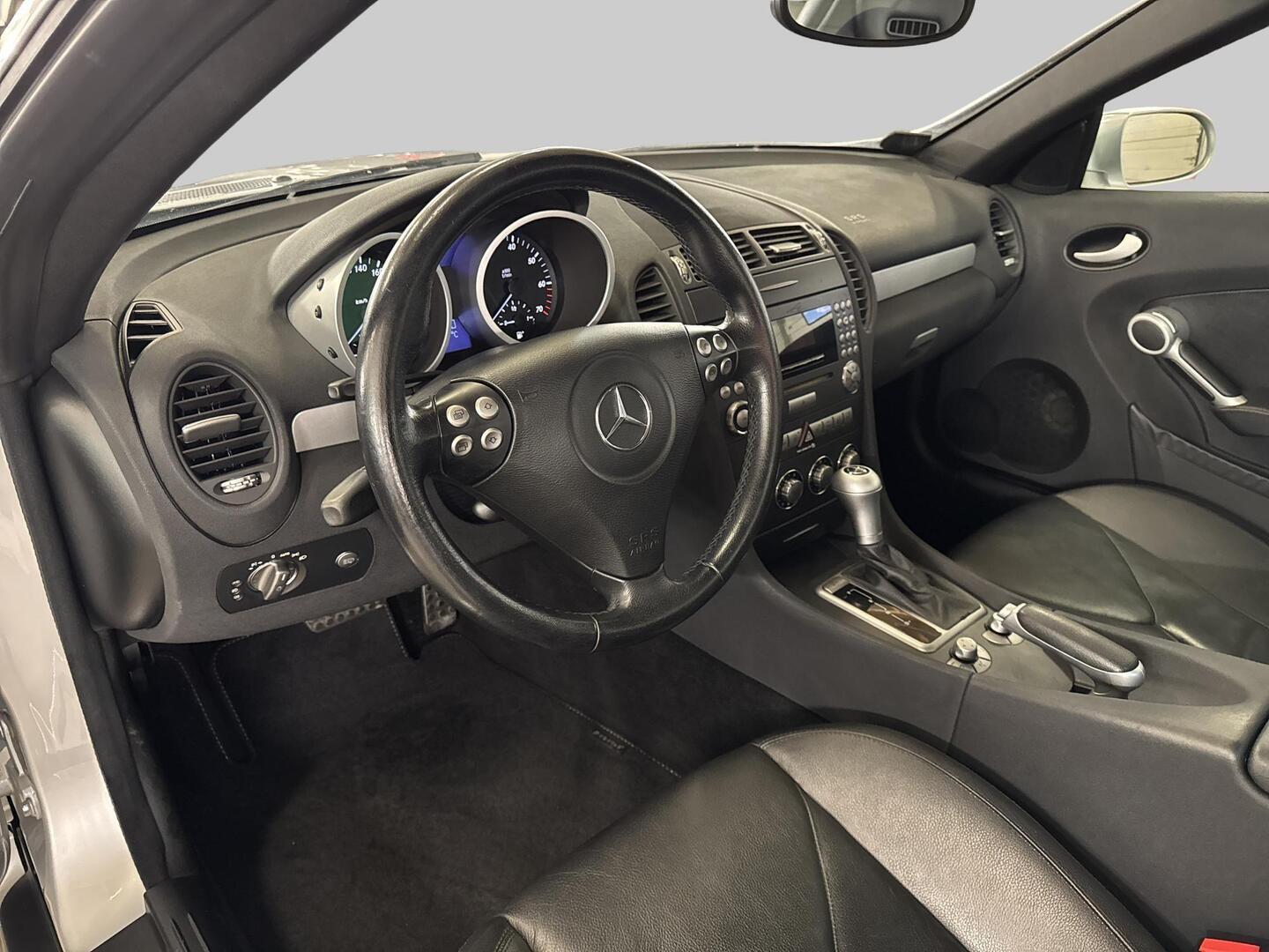 MERCEDES-BENZ SLK 2004