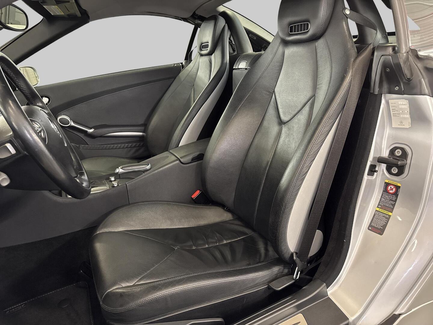 MERCEDES-BENZ SLK 2004