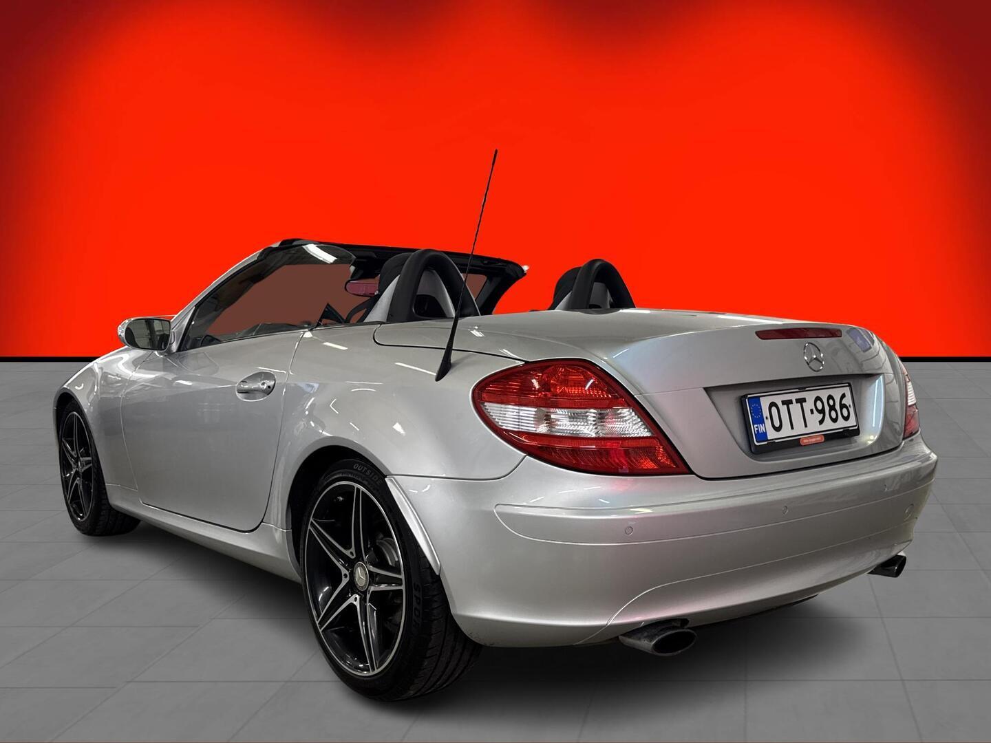 MERCEDES-BENZ SLK 2004
