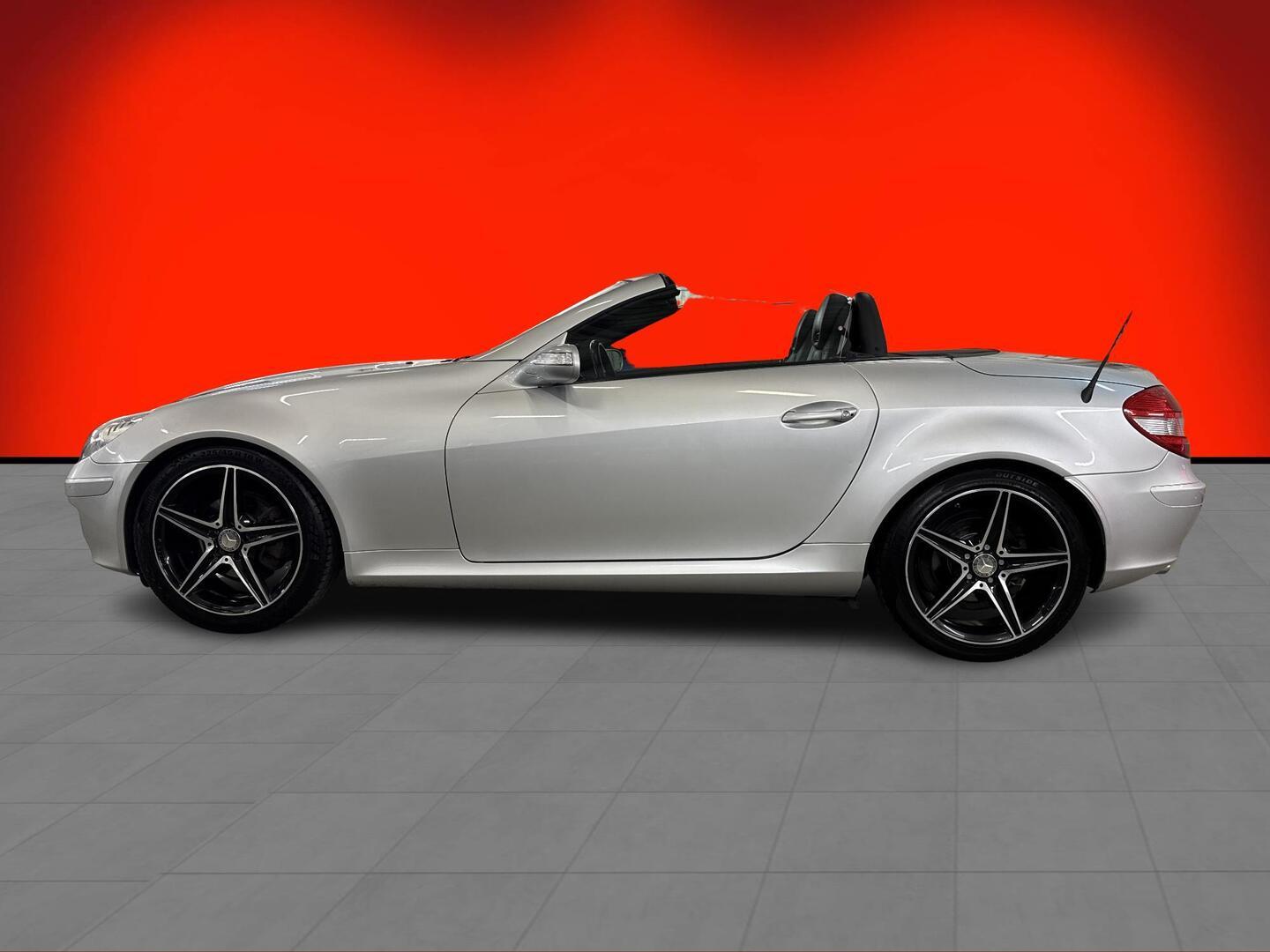 MERCEDES-BENZ SLK 2004