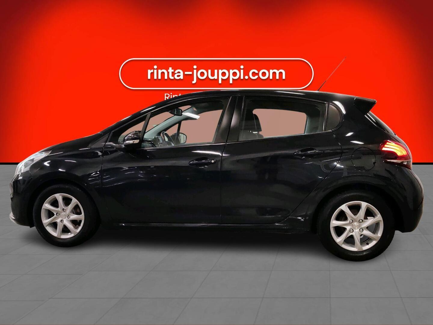 PEUGEOT 208 2018