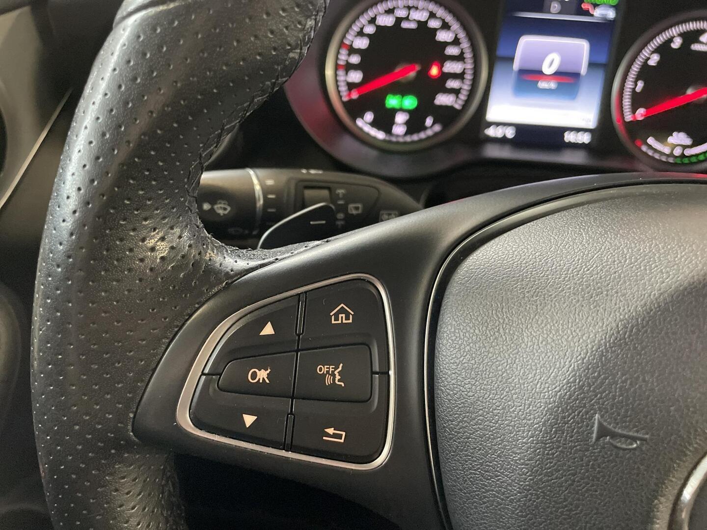 MERCEDES-BENZ GLC 2016