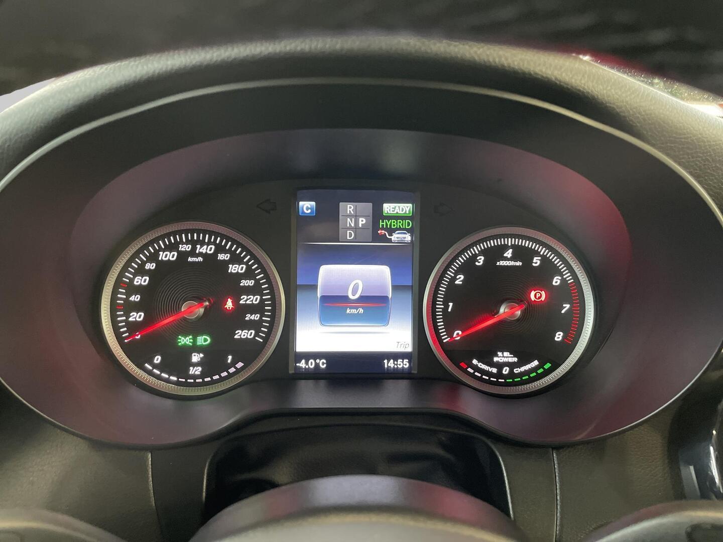 MERCEDES-BENZ GLC 2016