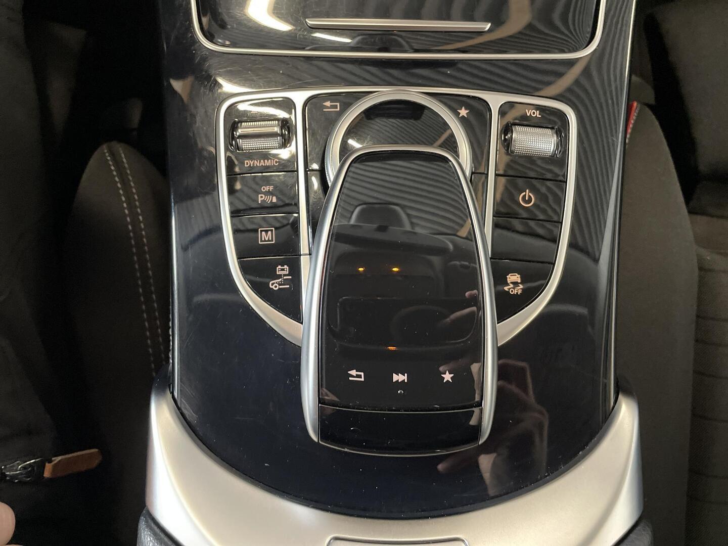 MERCEDES-BENZ GLC 2016