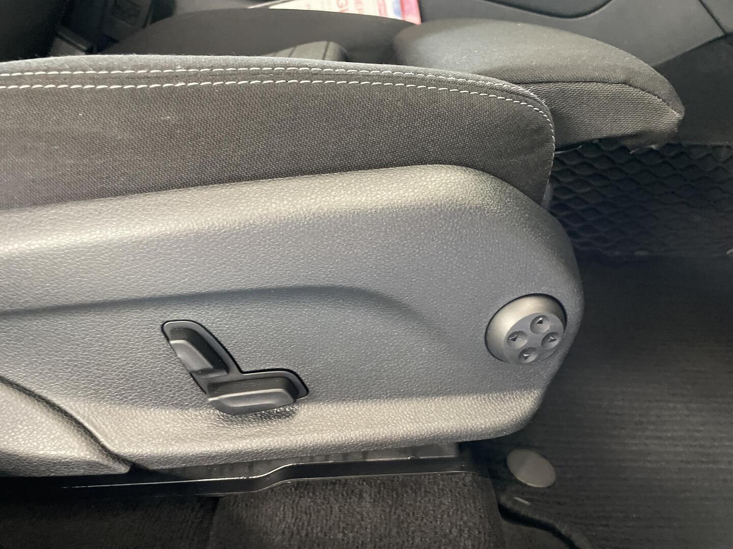 MERCEDES-BENZ GLC 2016