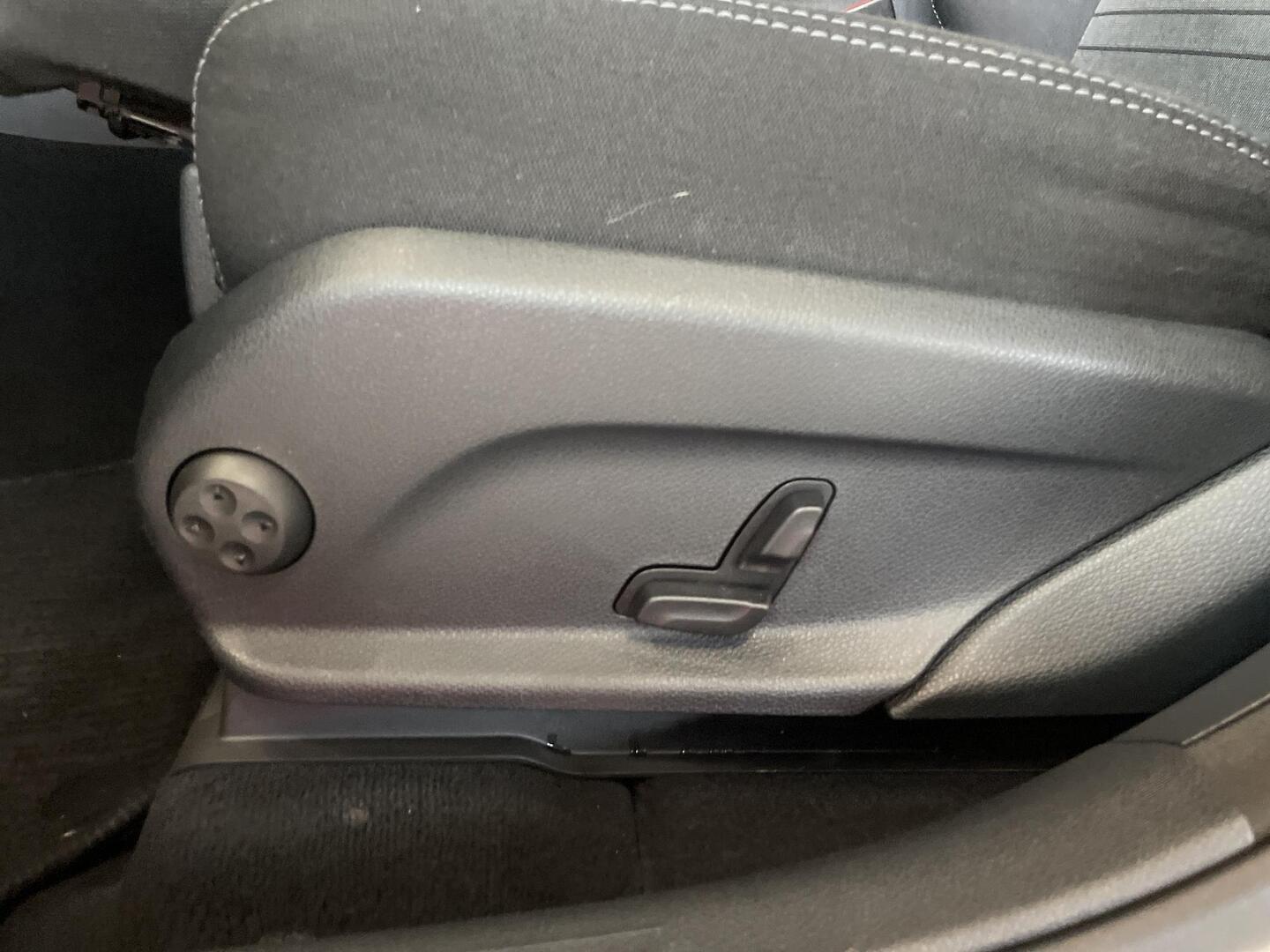 MERCEDES-BENZ GLC 2016