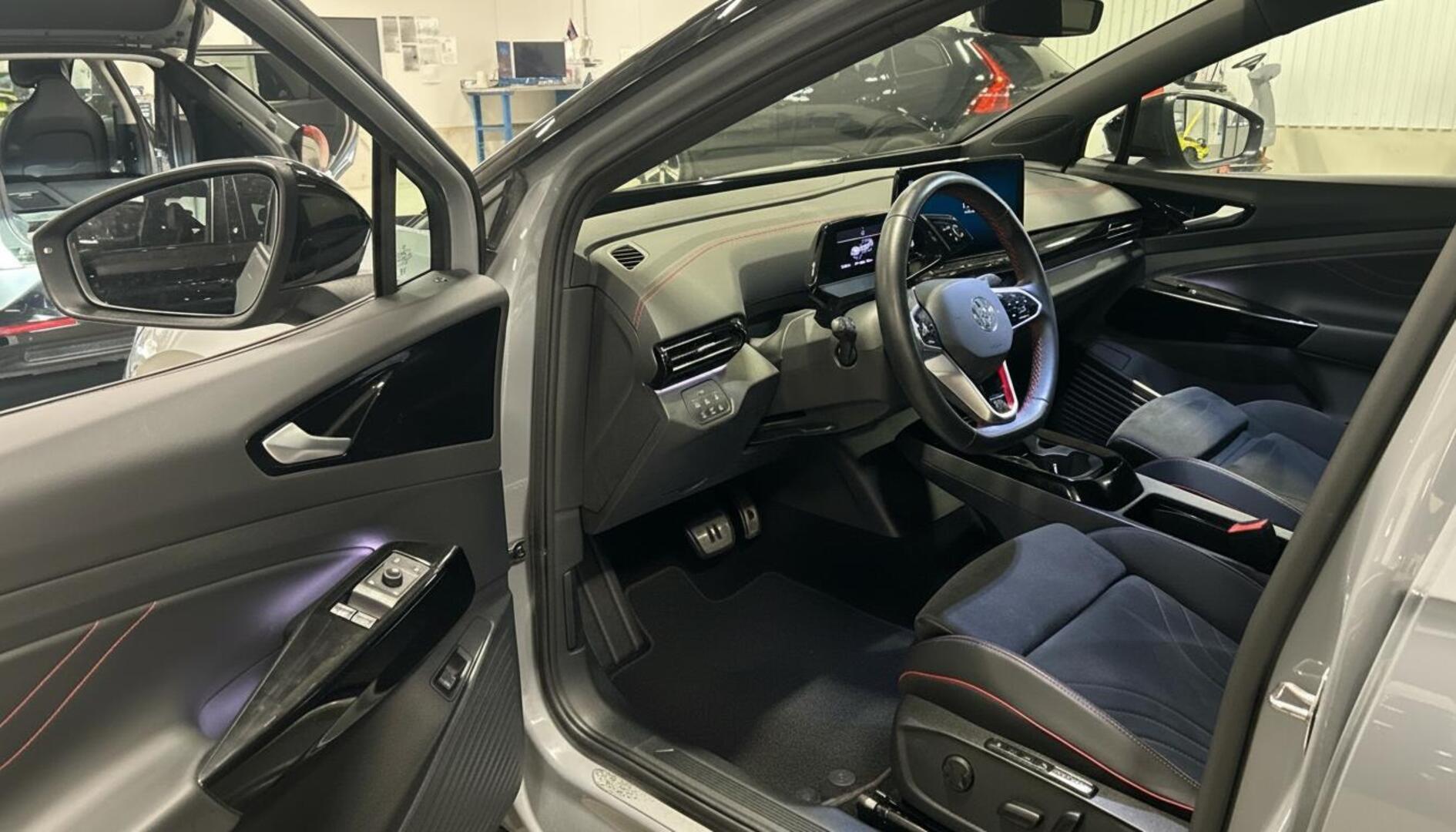 VOLKSWAGEN ID.5 2023