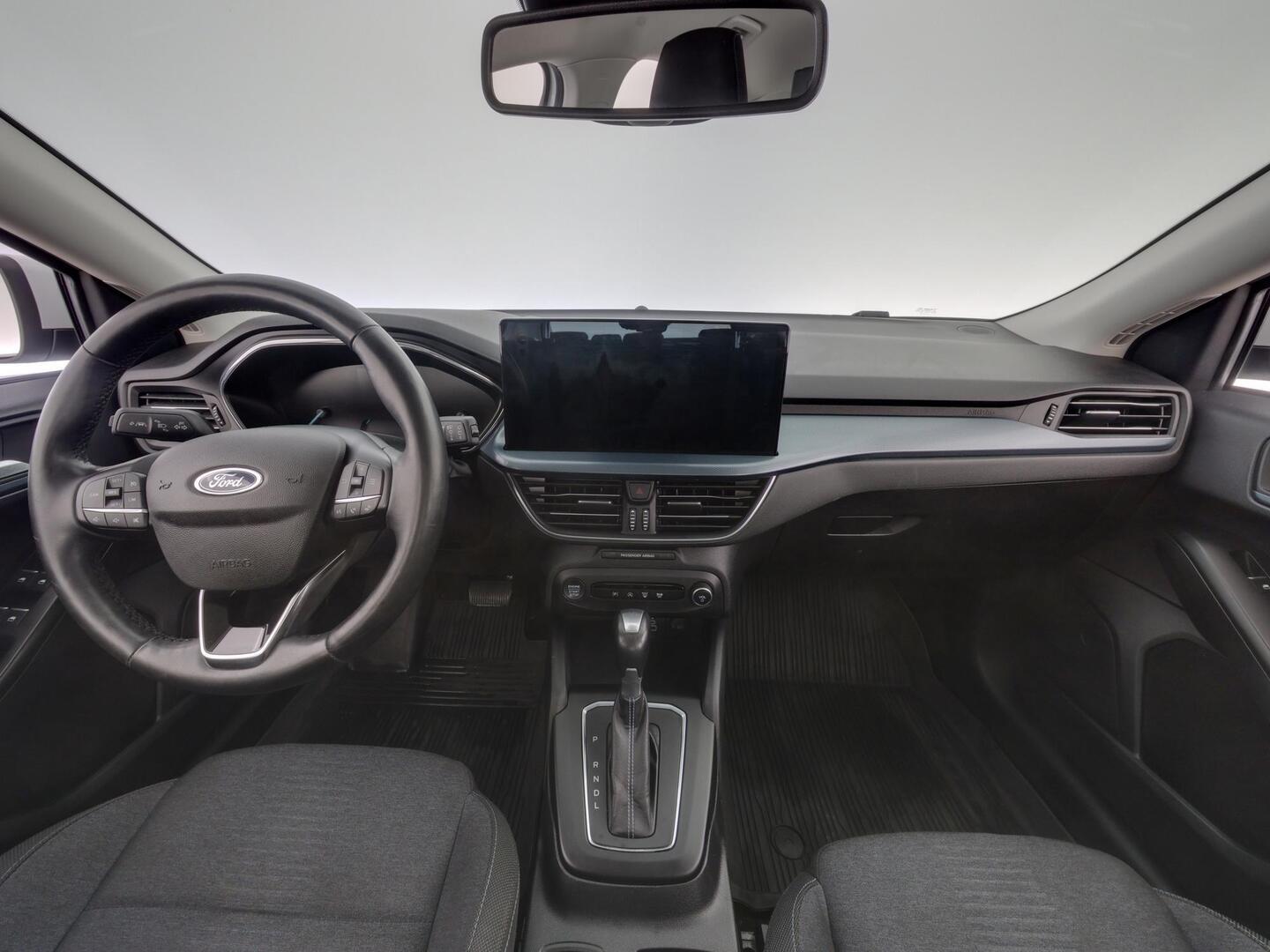 FORD FOCUS 2023