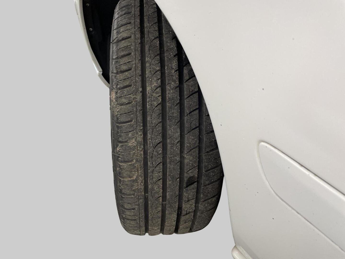 VOLVO V70 2006