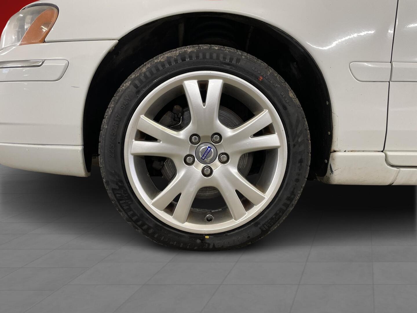 VOLVO V70 2006