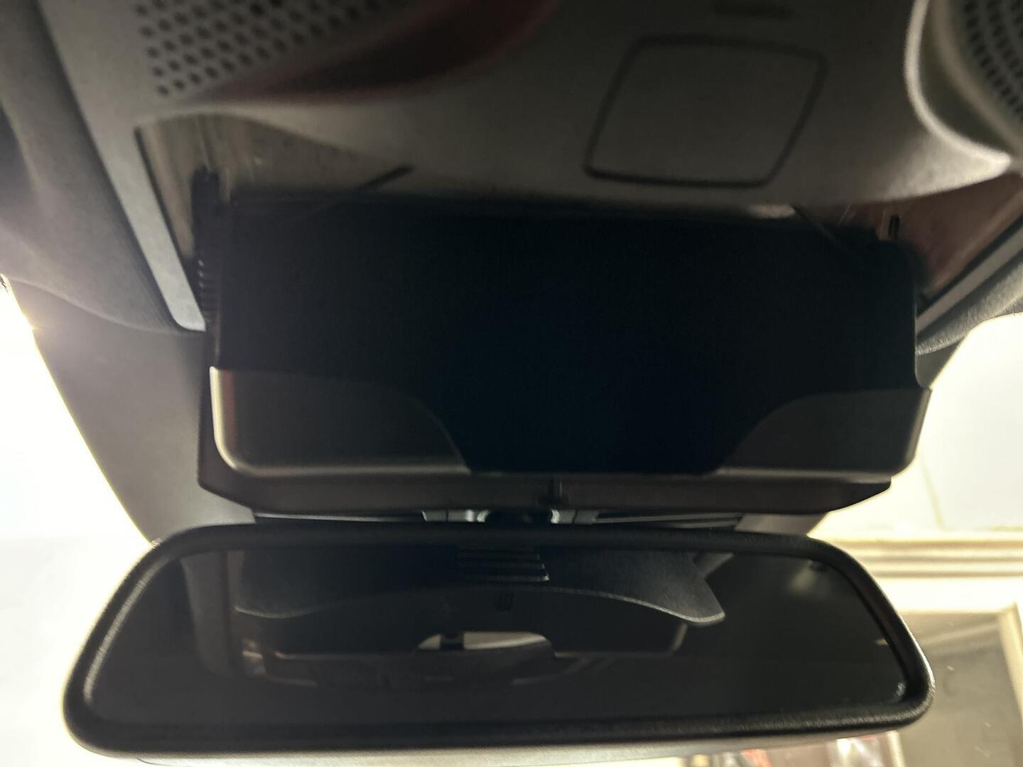 MERCEDES-BENZ V 2015