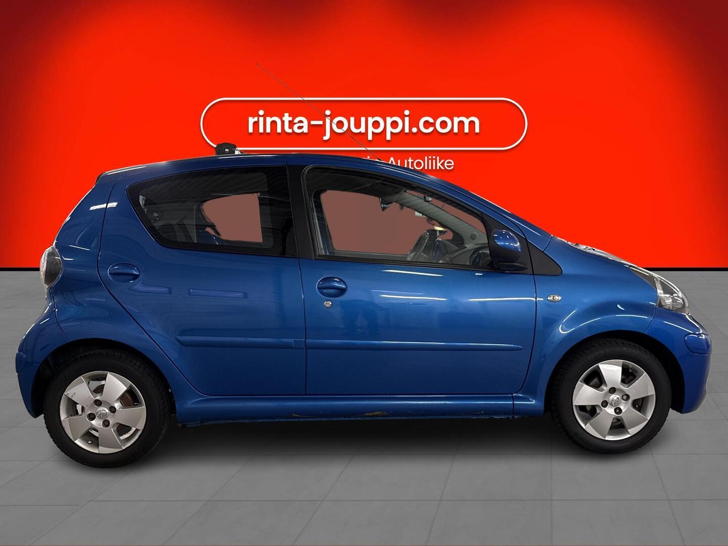 TOYOTA AYGO 2010