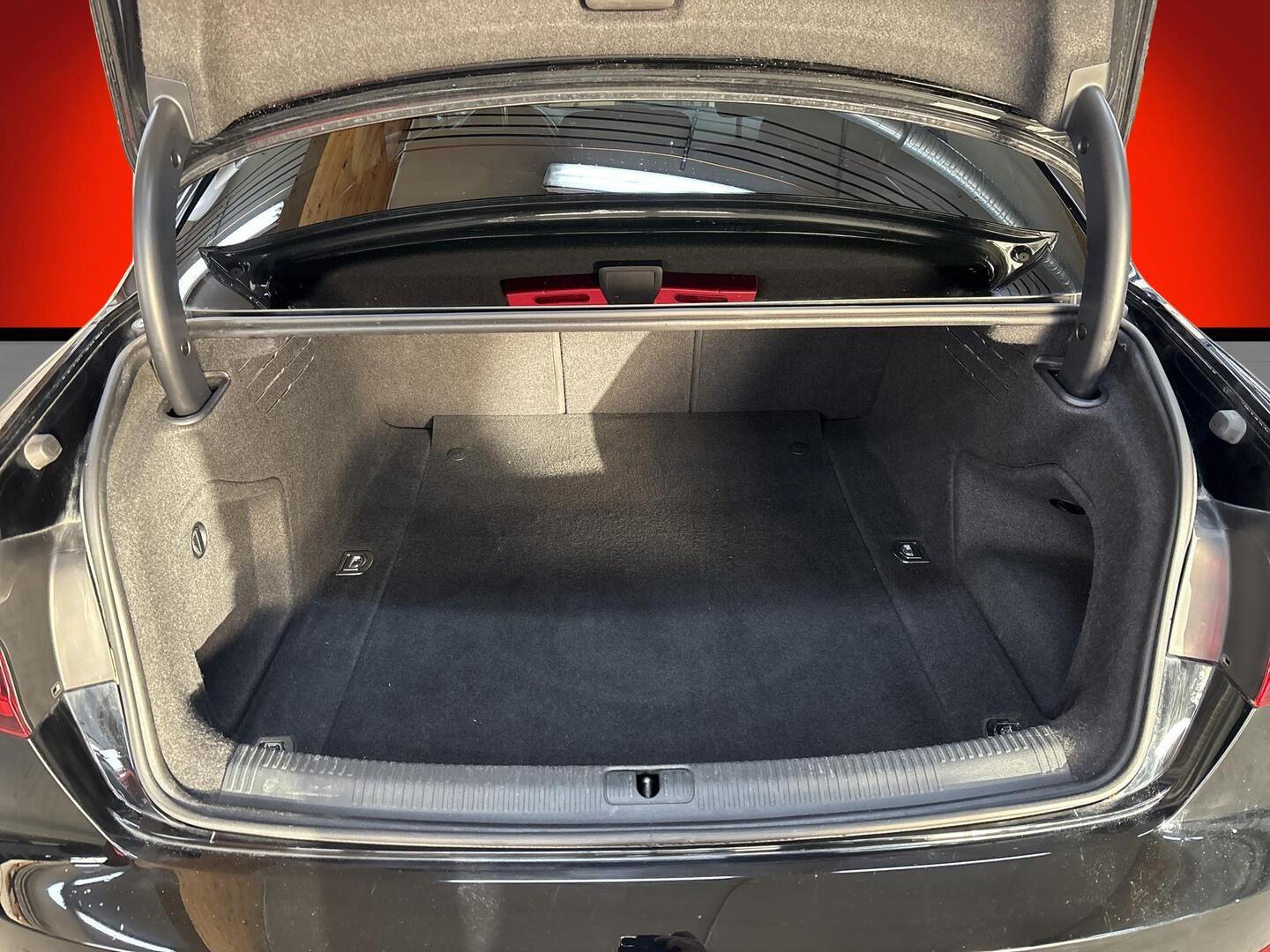AUDI A4 2017