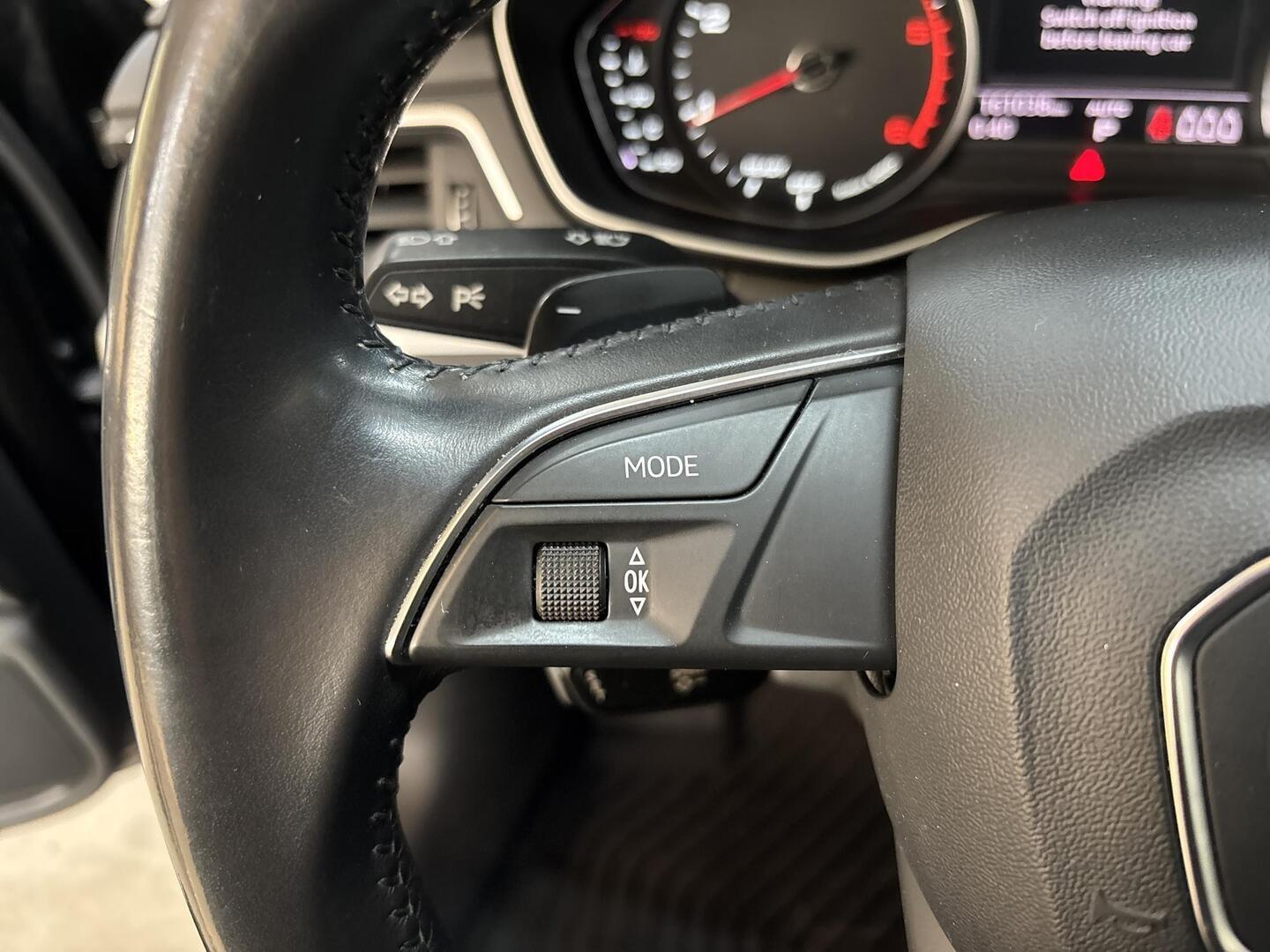 AUDI A4 2017