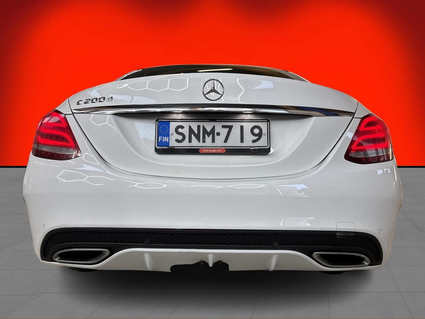 MERCEDES-BENZ C 2015