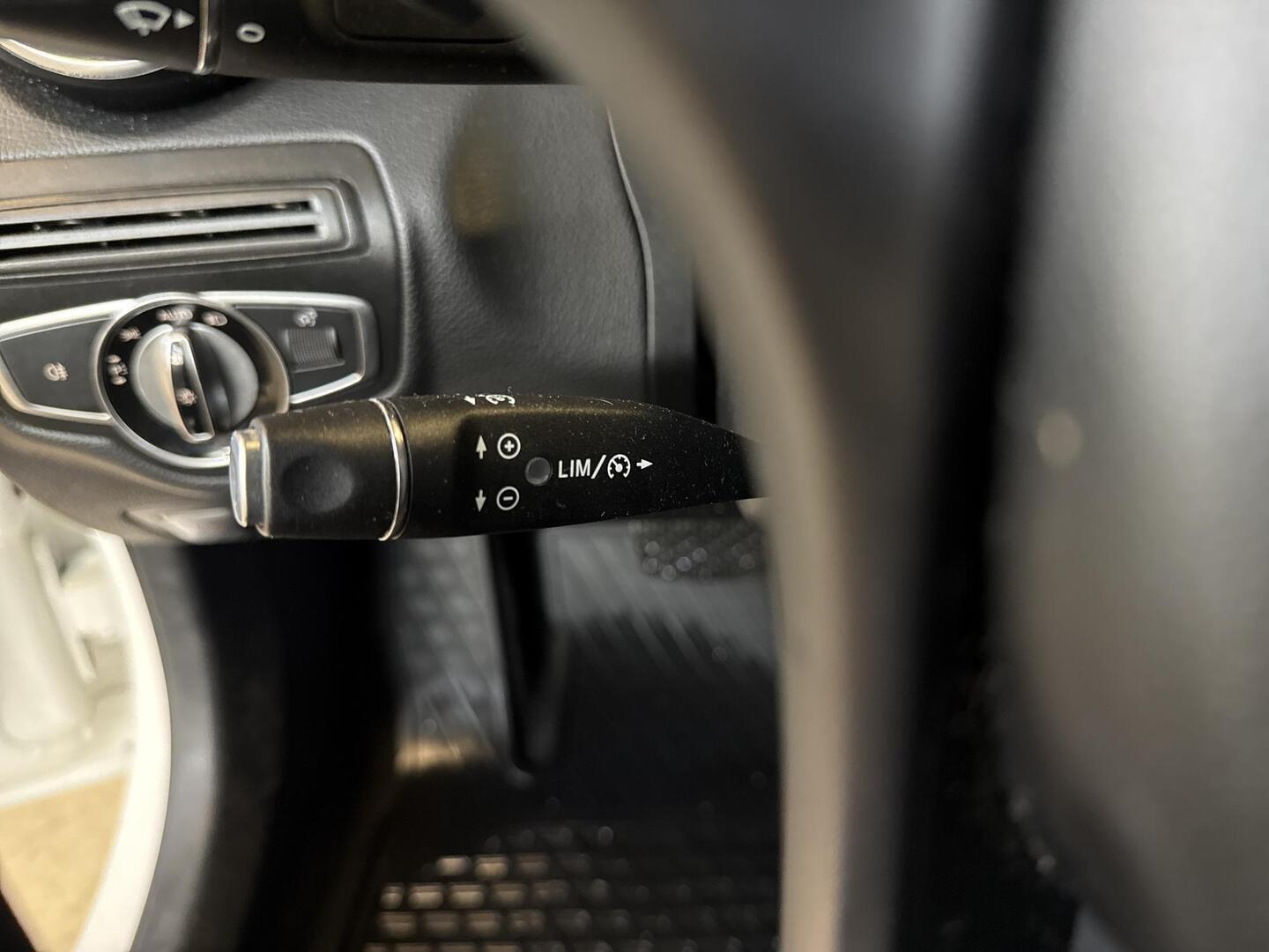 MERCEDES-BENZ C 2015