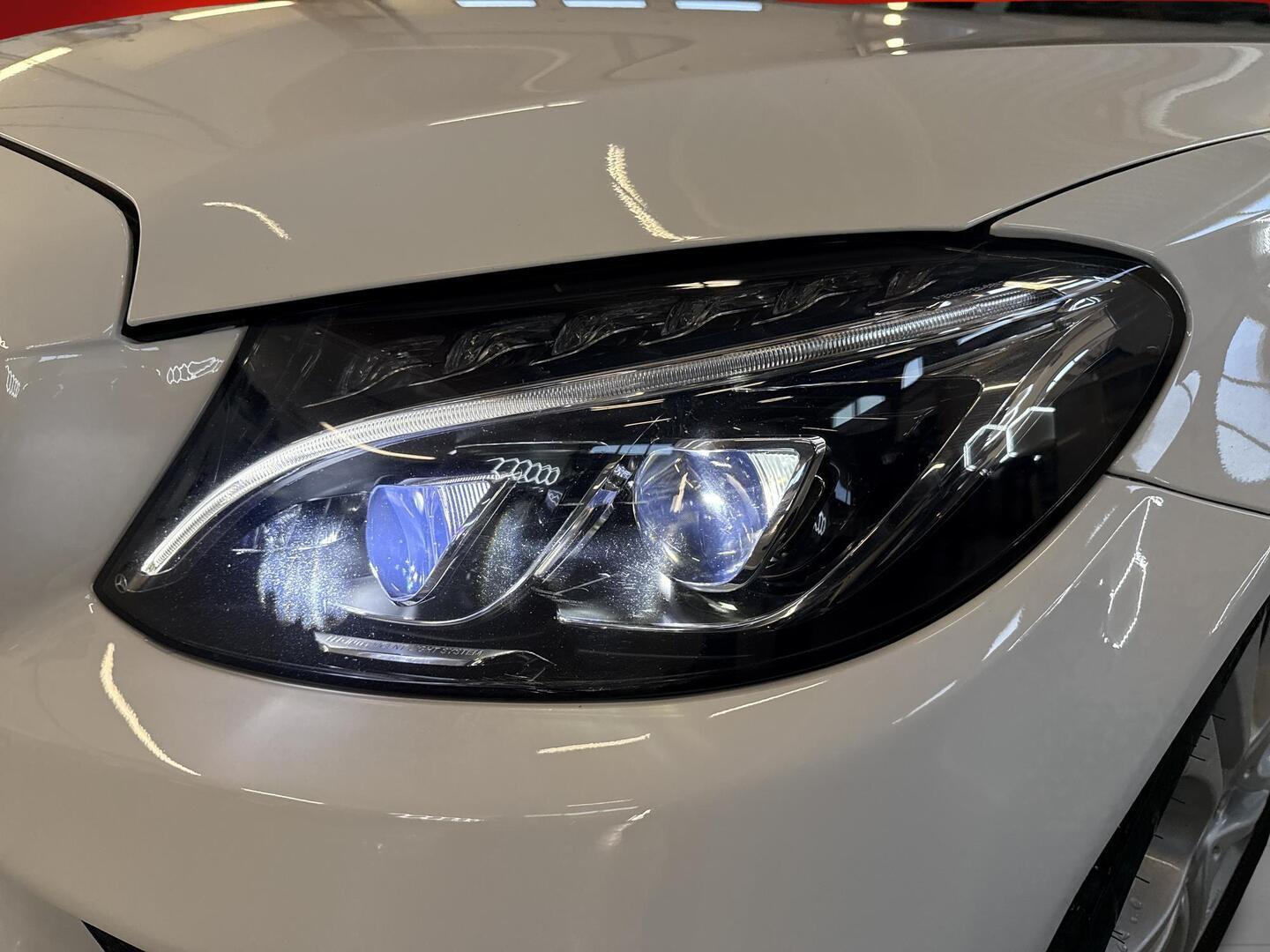 MERCEDES-BENZ C 2015
