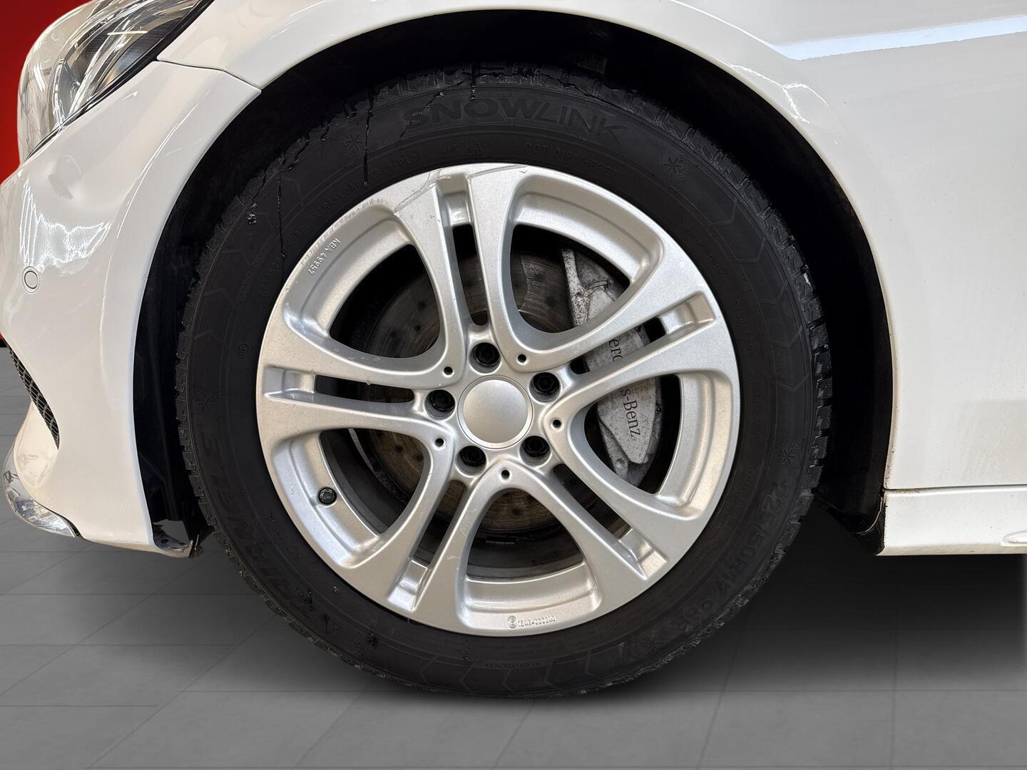 MERCEDES-BENZ C 2015