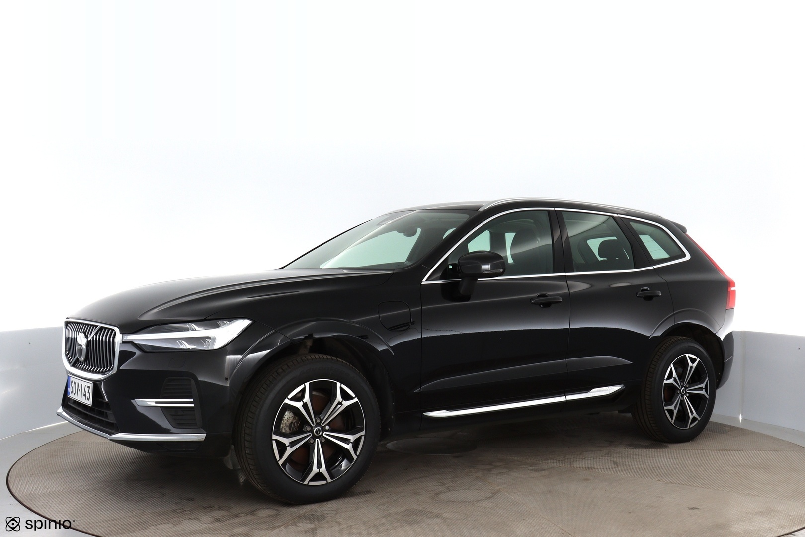 VOLVO XC60 2022