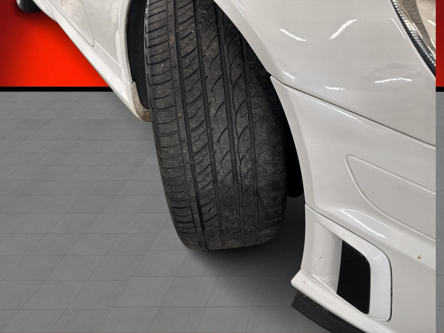 MERCEDES-BENZ SLK 2004