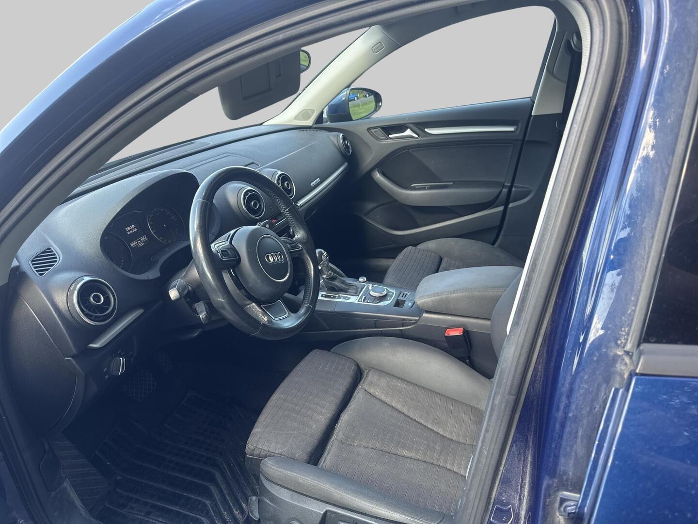 AUDI A3 2014