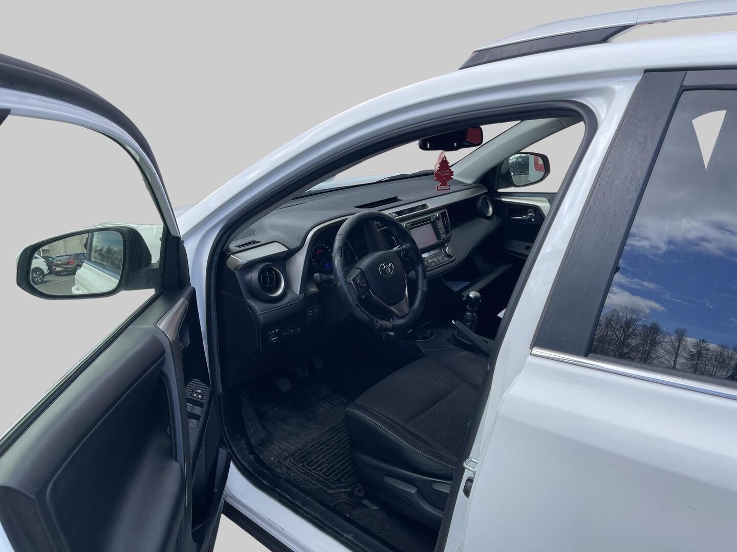 TOYOTA RAV4 2014