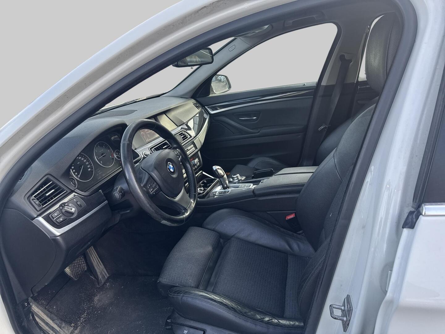 BMW 520 2012