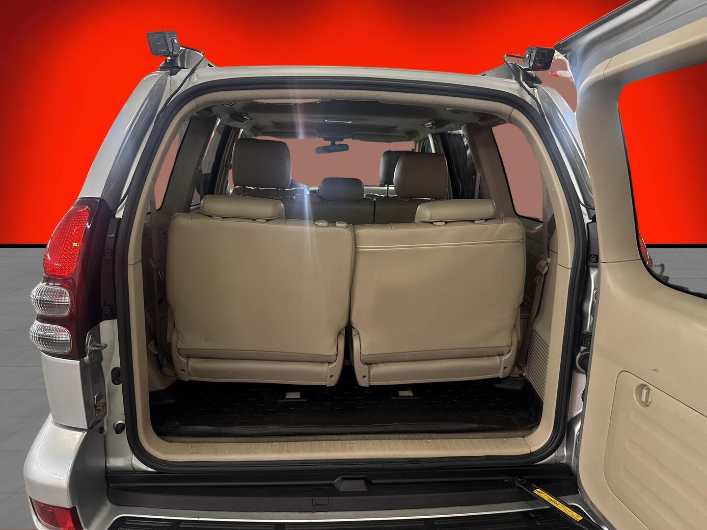 TOYOTA Land Cruiser 2004