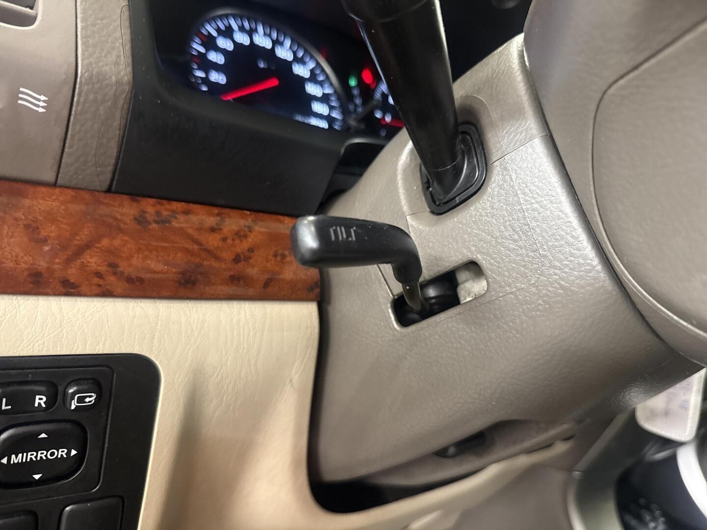 TOYOTA Land Cruiser 2004