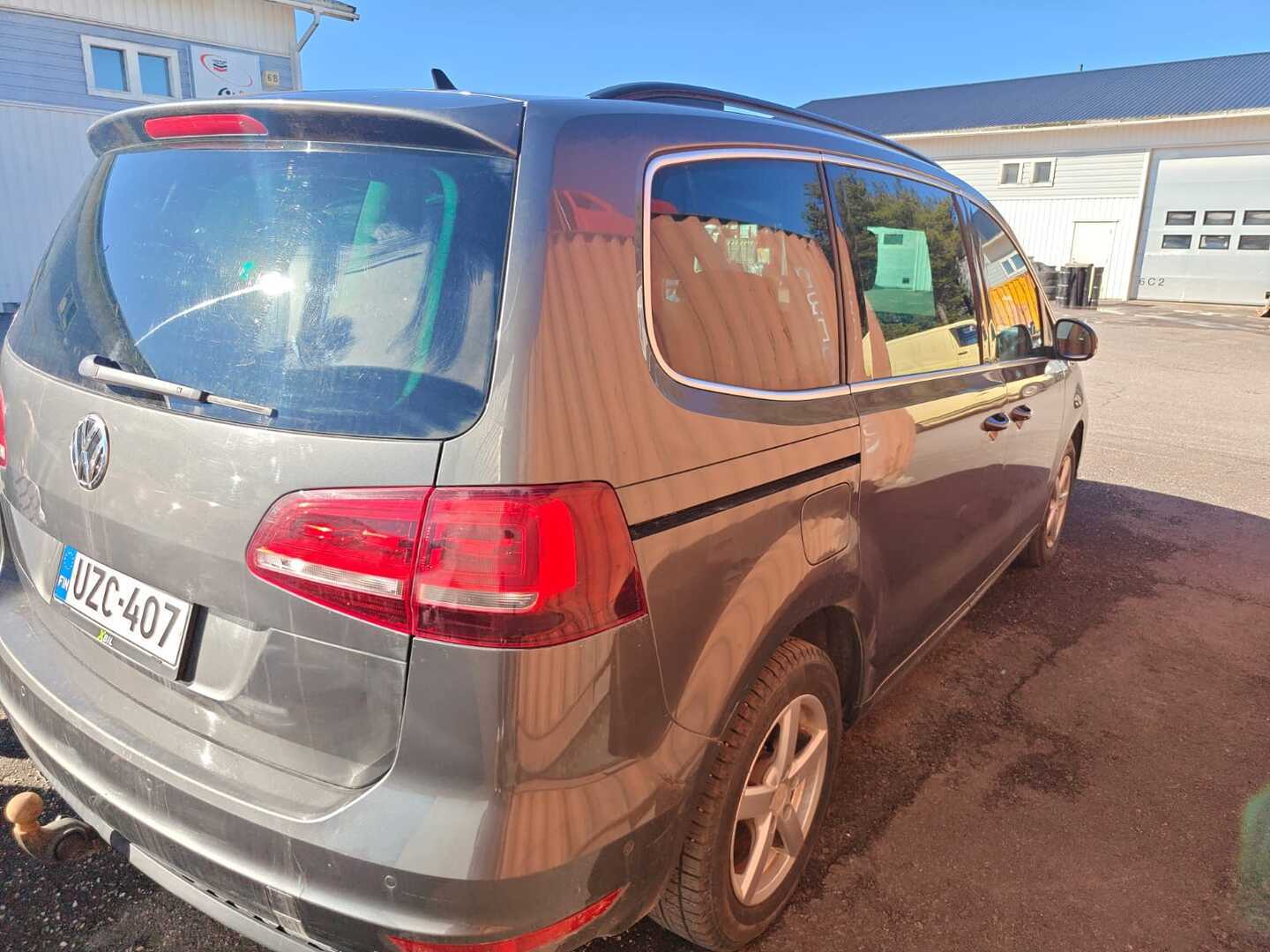 VOLKSWAGEN Sharan 2016