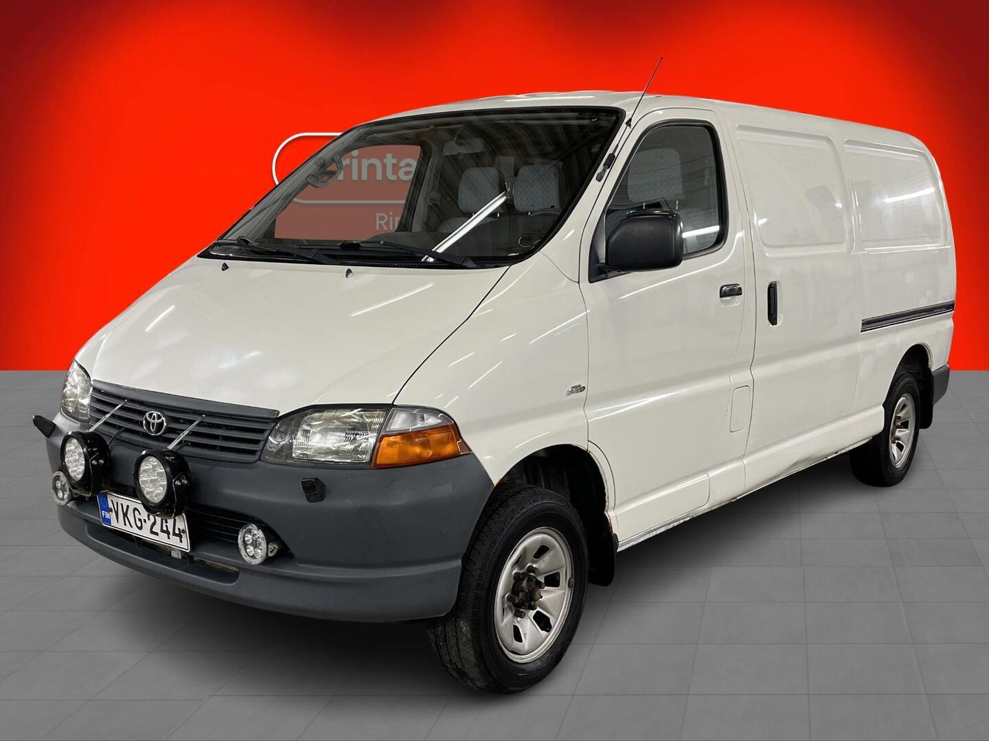 TOYOTA Hiace 2004