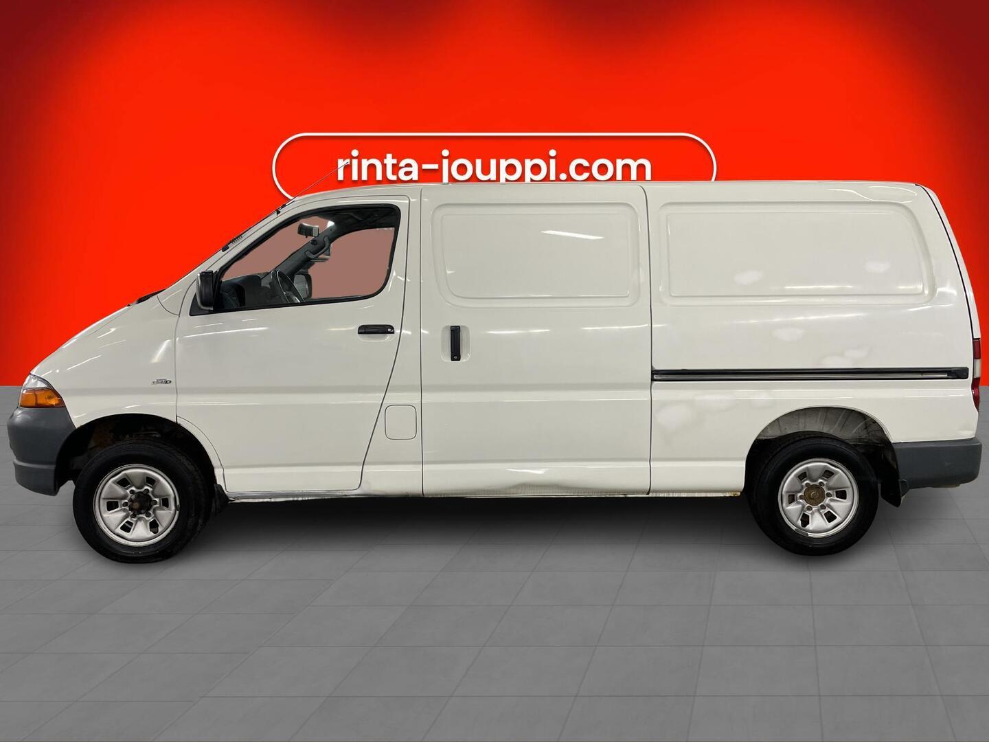 TOYOTA Hiace 2004