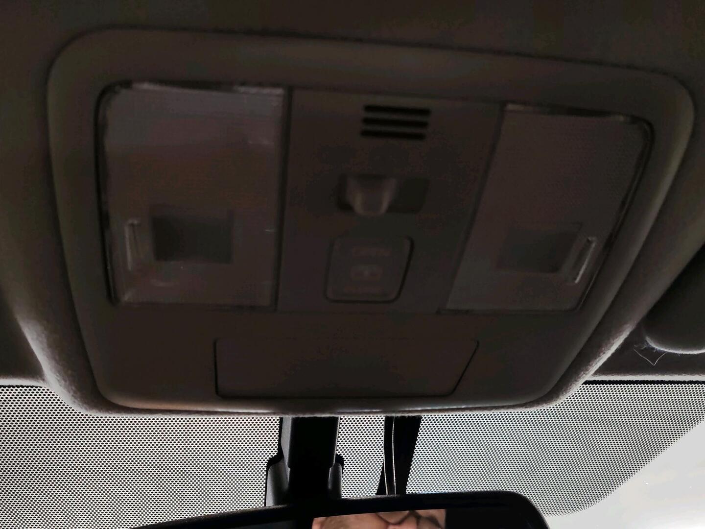 TOYOTA Prius 2017